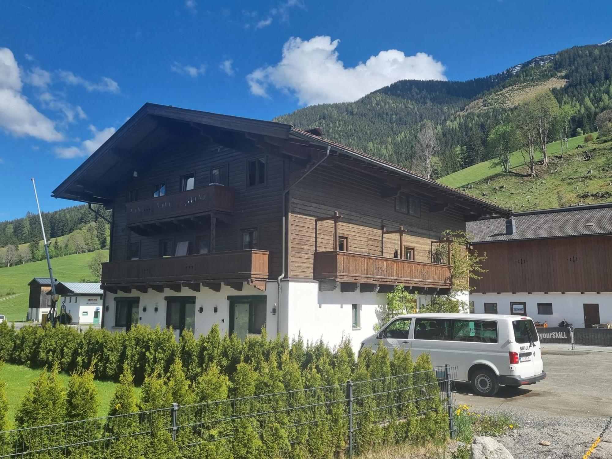 זאלבך הינטרגלם Skill Mountain Lodge - Ski Und Bike Hostel Im Sommer Mit Joker Card מראה חיצוני תמונה